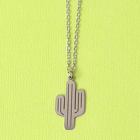 CACTUS Stainless Steel Charm Chain Necklace 24" Arizona Western Cowgirl - Picture 2 of 8